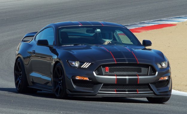 2016-ford-mustang-shelby-gt350r